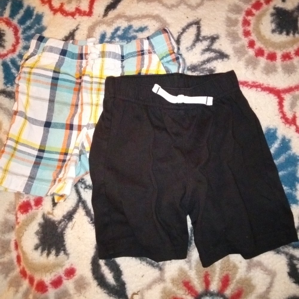 Two Pairs Of Jumping Beans Boys Shorts Size 4T Black and Multi Color
